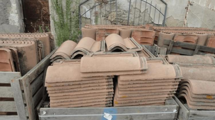 tuiles jumbo 7 pas cher à vendre en terre cuite par lemiere matériaux anciens 84